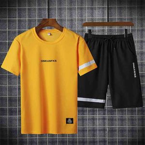 Heren trainingspak zomer kleding sportkleding twee stuk set t-shirt shorts merk track kleding mannelijke sweatsuit sportpakken 210722