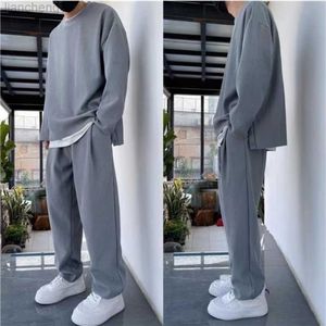 Tracksuits voor heren 2 -delige set Men Loose Fit Tracksuit Men Mode Kleding Koreaanse stijl Men Streetwear Solid Color Hip Hop Dancing Clothing W0328