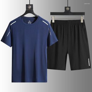 Tracksuits masculin 2022 Men de sport pour hommes 2 pcs / ensemble T-shirt décontracté à col o-cou top en vrac en vrac