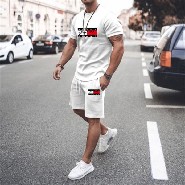 Survêtements pour hommes 2023 Coton Marque T-shirts Shorts Deux Pièces Ensembles Loisirs de luxe 2 Pièce Outfit Streetwear Été Qualité Survêtement 230711