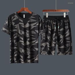Survêtements pour hommes 2023 Été Hommes Casual T-shirts Shorts Jogging Pantalons de survêtement Motifs géométriques 2 PCS Ensembles Survêtement Hommes Sportswear 6X