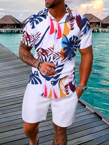 Contulaires masculins 2024 hommes Été sets imprimé revers court slve décontracté shirts de plage shorts Strtwear Vacation Hawaiian cosits hommes Cothing T240428