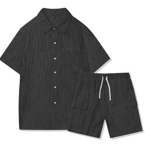 Survêtements masculins 2024 Summer New Mens Casual Polo Neck Shirts Set Couleur solide Polvyle J240510