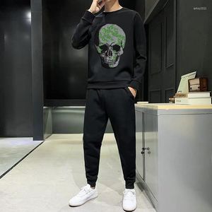 Heren trainingspakken 24 uur sturen herensets losse broek hoodie persoonlijkheid diamant ontwerp schedelspoor pak dikke sweatshirt winter bewaar