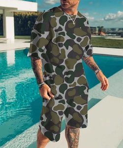 Suits-survêtement masculins 3D Camouflage Camouflage Été pour hommes Rounds Couges de survêtement décontracté shorts T-shirts en deux pièces Overzied Strtwear Men Clothes T240507