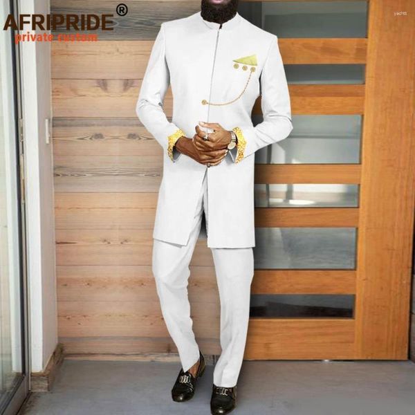 Chándales de los hombres Trajes africanos para hombres Slim Fit bordado manga completa Chian Blazer y pantalones conjunto trajes formales con pañuelo A2316055