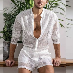 Survêtements pour hommes Arrivées Hommes Set Summer Sexy See Through Lace Outfits Beach Fashion Tops et shorts à manches courtes pour hommes Costumes deux pièces 230422