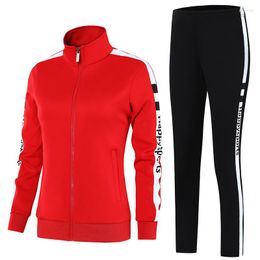 Parcours masculins Vitalité de la mode décontractée Ensemble de sports extérieurs respirants Running Travel Mens Jogger Set Sweat Sweet Sweet