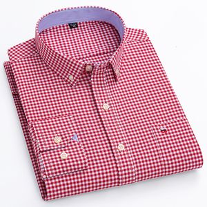 Survêtements pour hommes Chemises décontractées Coton Oxford Poche à manches longues Col rabattu Classique Plaid Standard Fit Homme Vêtements de mode 230703