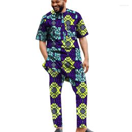 Trainingspakken voor heren kleurrijke print korte mouwen herenset tops met broek Nigeriaanse stijl bruidegompak mannelijke traditionele Afrikaanse kleding