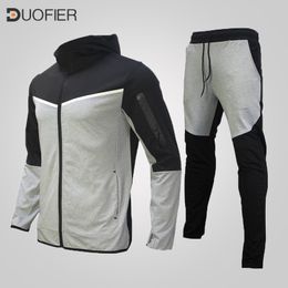 Coupages de survêtement masculins Jogging Hoodiessweatpants deux pièces Set Men TrackSuit Tops Joggers Pantal