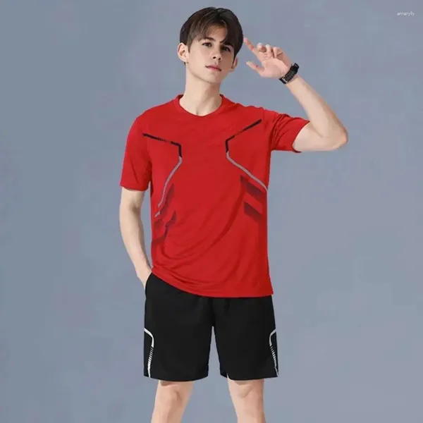 Suits-survêtement masculins Sense de vêtements de sport de tenue décontractée avec t-shirt à collier large shorts de jambe à rayures à rayures à rayures pour séchage rapide