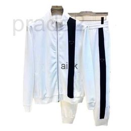 Survêtements pour hommes Designer automne luxe Survêtement triangle insigne en métal lettre survêtements hommes mode survêtement formation mens zipper rayure sport V0AB