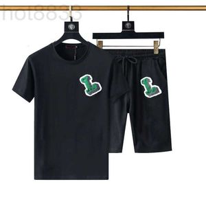 Survêtements pour hommes Designer Casual Suit Mens Survêtement Mode Summer Sportwear Col rond Manches courtes T-shirt Shorts 2 Couleur Option Haute Qualité Lol 0D7E