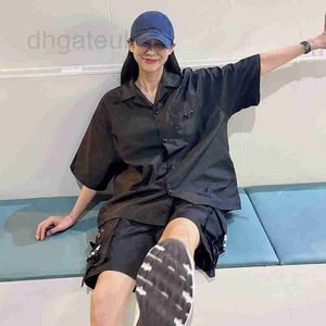 Survêtements pour hommes Designer Version haute Célébrité Internet Correspondant Chemise en nylon Short Lâche Casual Costume de travail pour hommes et femmes RRU1