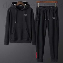 Tracksuits voor heren Designer Heren Tracksuits Sweatshirts Pakken Sweaterbroek Set Designer Hoodies Streetwear Sportpak Letter Decoratie Dikke Men Pants Nmmo