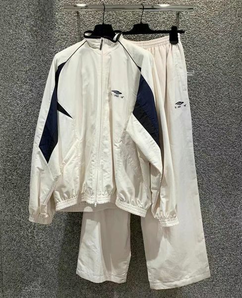 Chándales para hombres Logotipo de letra bordada Patchwork Traje deportivo en contraste Chaqueta de uniforme escolar Diseñador Stormsuit Blanco Negro Ropa casual
