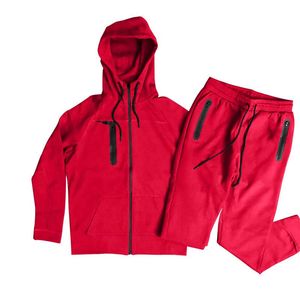 Survêtements pour hommes Sports européens et américains Fitness Costume Mâle Printemps Automne Plus Taille Jeunes Alpinisme Loisirs de plein air SportswearMen's