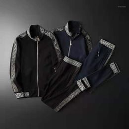 Herentracksuits Europees Station Licht Luxe 2021 Lente Katoen High-end Kwaliteit Sportpak Casual Gedrukt Trui voor Heren Tracksuit