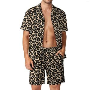 Survêtements pour hommes Funky imprimé léopard plage hommes ensembles noir et beige chemise décontractée été imprimé Shorts 2 pièces costume hawaïen grande taille 2XL