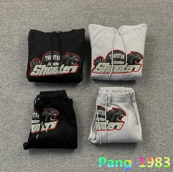 Survêtements pour hommes FW Trapstar Hoodie Costume Hommes Femmes Rouge Noir Tête de Tigre Serviette Brodé Sweat À Capuche En Peluche Mode classique 20ess