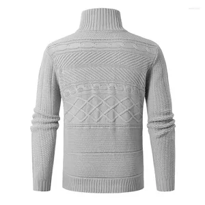 Survêtements pour hommes Boucle en cuir gris Demi-col roulé Bas Pull Cardigan asymétrique Beau gars Manteau décontracté