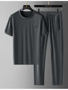 Survêtements pour hommes JSBD Summer Fashion Color Splicing Casual Sports Suit Elastic Ice Soie Col rond T-shirt à manches courtes Ensemble de deux pièces