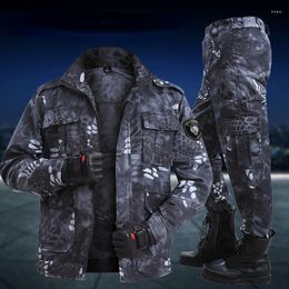 Survêtements pour hommes Tissu d'assurance du travail Uniforme militaire Survêtement doux pour hommes Costume de camouflage extérieur Motif python noir Résistant à l'usure