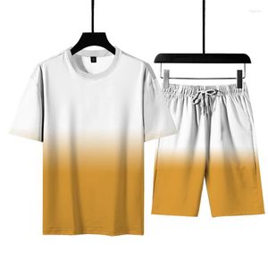 Tracksuits Tracksuit voor heren Tracksuit 3D Design Gradient Sport Street T -shirts met korte broek 6xl over maat casual kleding