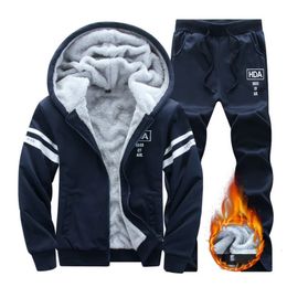 Survêtements pour hommes Hommes automne hiver décontracté sweats à capuche costume haut survêtements coupe-vent 2 pièces mâle sweats à glissière mode hommes course pantalons de sport 231127