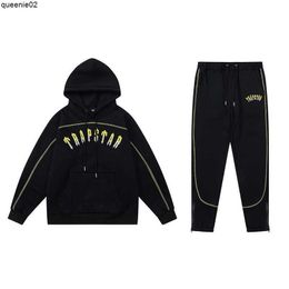 Suissiles de survêtement masculins Black Trap Star Star Winter Veste de veste de veste de créateurs de vêtements de sport Imprimé arc-en-ciel brodé sweat à capuche et costumes de vêtements de sport pour femmes