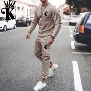 Heren Trainingspakken Heren Sportkleding Lente Herfst Alle 2-delige sets Sportpak T-shirtPant Sweatsuit Mannenmode Kleding Oversized 221006