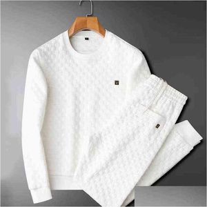 Survêtements pour hommes Hommes 2024 Col montant léger Blanc Casual Sports Costume Slim Printemps et Automne Tricoté Fiess Twopiece Tendance DHPYC