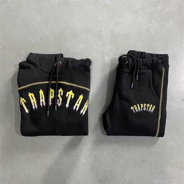 Chándales para hombres Sudaderas con capucha para hombre Sudaderas Trapstar Traje Hombres Central Cee Set Top Calidad Letra de oro Bordado Negro Paneles Mujeres Sudadera con capucha Jogger Pantalones 6ozl