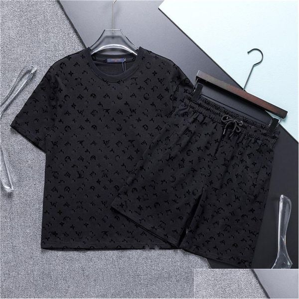 Survêtements pour hommes Survêtements pour hommes Ensembles de t-shirts Streetwear Costumes d'été respirants décontractés Hauts Shorts T-shirts Vêtements de sport en plein air Qua Dhuam