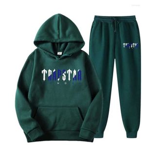 Chándales para hombres Diseño de movimiento Marca London TRAPSTAR Imprimir Ropa deportiva Hombres Invierno Extra Grueso 16 Color Cálido Dos piezas Sudadera con capucha suelta 23ess