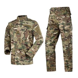 Tracksuits voor heren Mticam CP Camouflage Uniform Tactische Outdoor Militaire jachtpakken Speciale kracht Politie Militar Combat Suit X0909 DHPZU