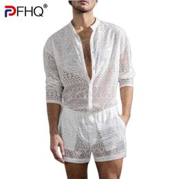 Tracksuits voor heren PFHQ 2023 Zomer New Hollow Out Sexy Lace Shorts Shirt Sets Sets Heren Fashion Pak Kleding Gratis verzending Trendy Elegant Beach Cheap W0322