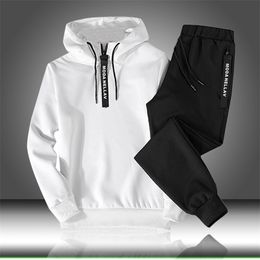 Survêtements pour hommes Ensembles Survêtement Hommes Automne Hiver Sweat À Capuche Cordon Tenue Sportswear Homme Costume Pull Deux Pièces Ensemble Casual 220913