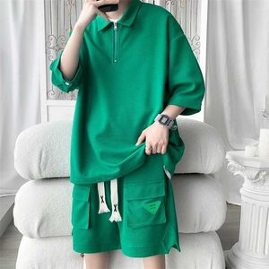 Tracksuits voor heren met korte mouwen Polo shirt+shorts modieuze wafels losse en casual heren set eenvoudige rapel straatkleding groen plus size 5xl-m Q2405010