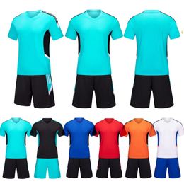 Survêtements pour hommes Uniformes de football personnalisés Vêtements d'entraînement de football Vêtements pour adultes et enfants Hommes Garçons Vêtements Ensembles Impression à manches courtes 230822