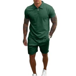 Chándales para hombres Camisa a rayas Trajes para hombres Conjuntos de fitness deportivo Mans Chándal informal de verano Absorbe el sudor Camiseta y pantalones cortos para correr 2 piezas Hombres