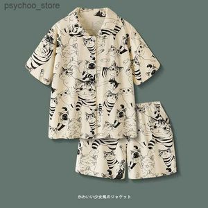 Survêtements pour hommes Été Hommes et Femmes Pyjamas Mignon Court Sommeil À Manches Courtes Chat Rétro Style De Bande Dessinée Nouveau Lâche Plus Taille Ensemble Paresseux Vêtements De Maison Q240314