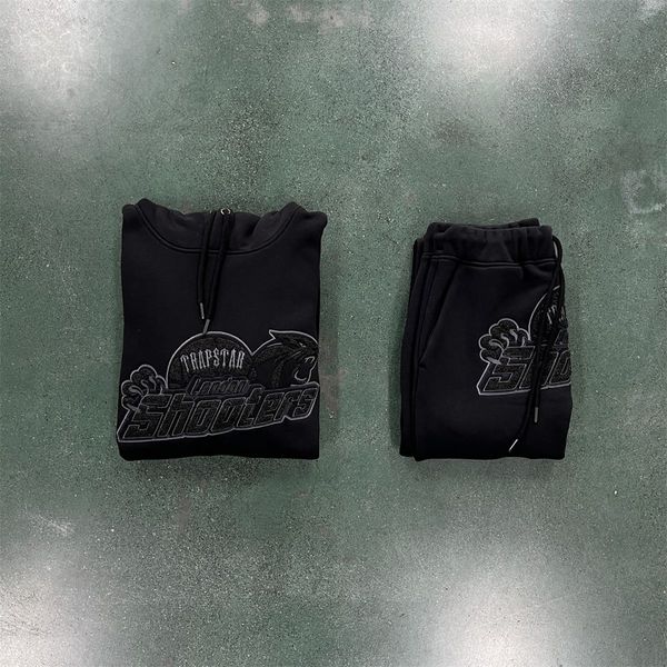 Survêtements pour hommes Vente au Royaume-Uni Trapstar Shooters Hoodie Survêtement Blackout Edition-noir / noir Pantalon de jogging brodé de haute qualité Taille européenne Xs-xls