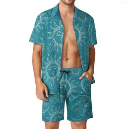 Trainingspakken voor heren Vintage Maan Herensets Blauwgroen Magie Celestial Sun Trending Casual overhemdenset Korte mouw Grafische shorts Zomer Strandpak Plus