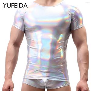 Costumes pour hommes Yufeida Sexy PU Cuir Brillant T-shirt Boxers Shorts pour hommes Undershirt Perform Costume Mens à manches courtes Faux Tees