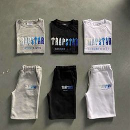 Trapstar T-shirt voor heren, geborduurd trainingspak met korte mouwen, pluche shorts YT412