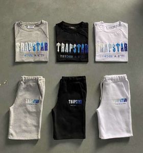 Trapstar T-shirtset voor heren, met letter geborduurd trainingspak, korte mouw, pluche shorts, bewegingsontwerp 89ess369c