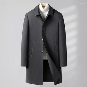 Heren Trench Coats 2024 Autumn Modejas hoogwaardige zakelijke casual jassen Men Kleding Volledige size M-4XL