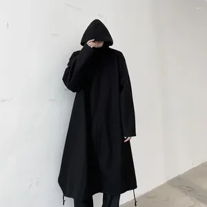 Heren Trench Coats 2024 Techwear Style Hip Hop Punk Coat Hooded Cloak Mens Gothic Vintage Long Jacket Gabardina Hombre